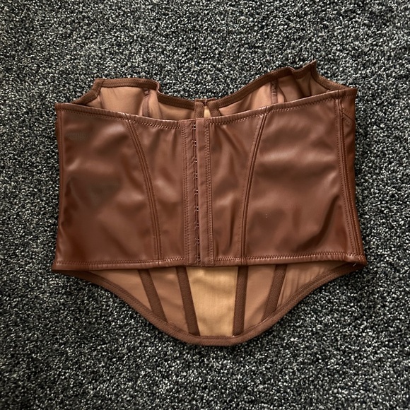 Urban outfitters corset - Picture 2 of 2
